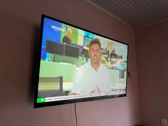 Smart tv fullHD 45 pol