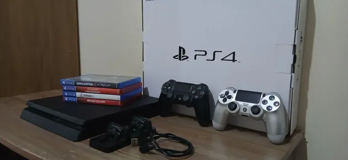 PS4 1TB