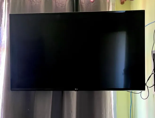 Smart TV LG 43" Ultra HD 4K