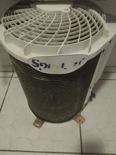 Condensadora com.defeito