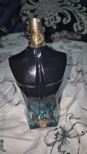 Fraco vazio perfume Le Beau le parfum