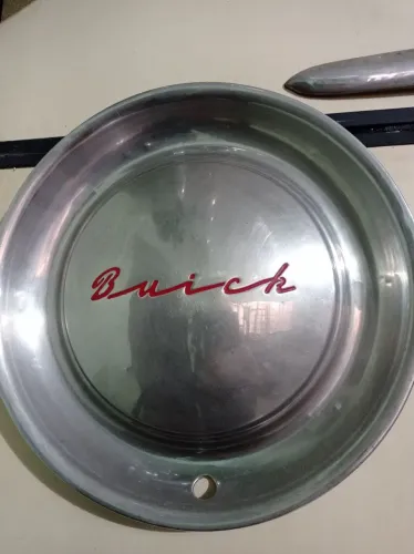 Calota antiga Buick 