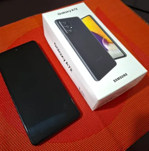 Samsung Galaxy A72 128GB - Excelente Estado (Câmera com Zoom 3x )