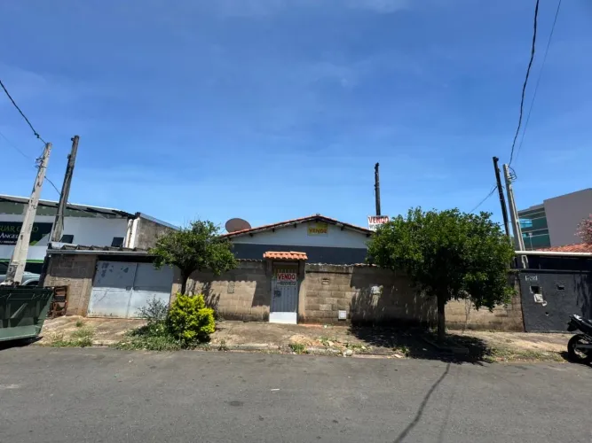 Terreno Comercial/Residencial 750 m- Localização privilegiada em Jaguariúna- Jd Dom Bosco