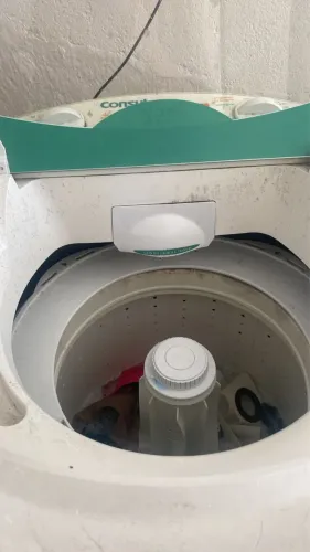 Máquina Cônsul 7,5 kilos bom estado