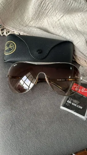 Óculos de sol Ray-ban original semi novo