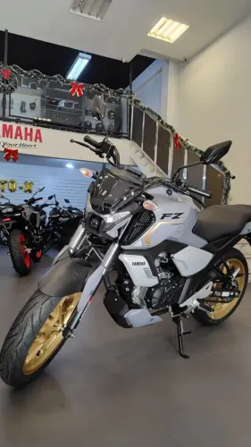 Fazer 150 Fz15 - Marcos Yamaha 