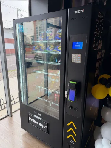 Vending machine / máquina de vendas
