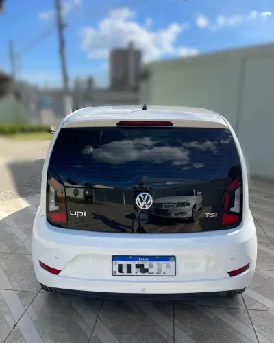 Volkswagen Up! Move 1.0 TSI Total Flex 12V 5P 2018
