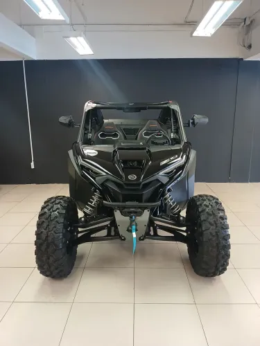 Zforce Z10 turbo 2 lugares
