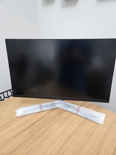 Monitor Ultragear 27 180 hz full hd
