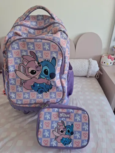 Vendo mochila e estojo stitch e angel