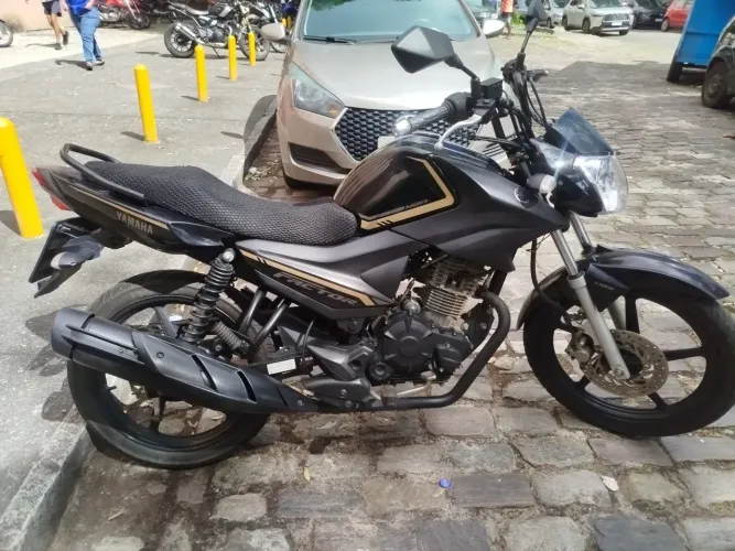 Alugo Factor 2024, com opção de compra, 31.500 km rodado