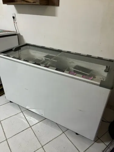 vendo freezer tampa de vidro 503 litros fricon semi novo