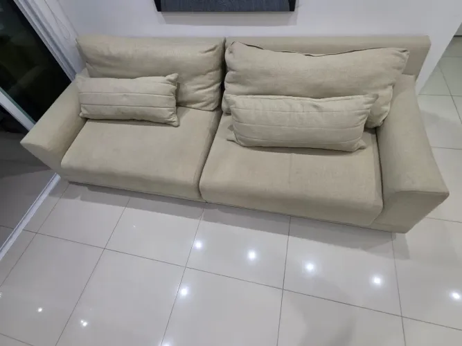 Sofá 2,40