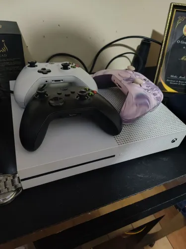 Vendo xbox One S