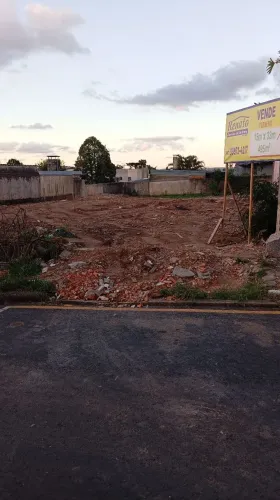 Terreno a 1 quadra da Av Anita Garibaldi - 495 m2