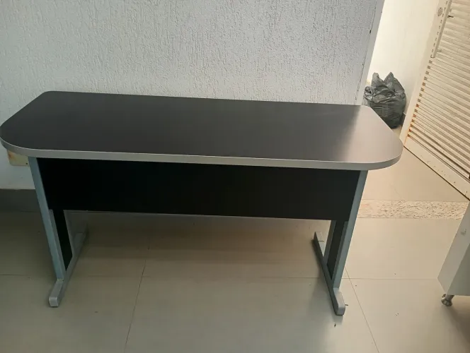 Mesa para escritório