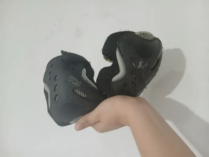 Vendo curtuveleira por 15reais 