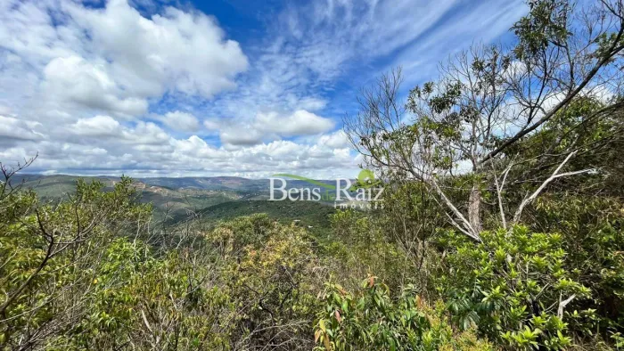 Lote à venda, Condomínio Jardins de Petrópolis - TE0282.