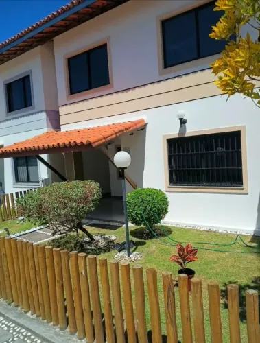 Miragem casa 4/4, duplex, varandas, armários na cozinha, ar condicionado