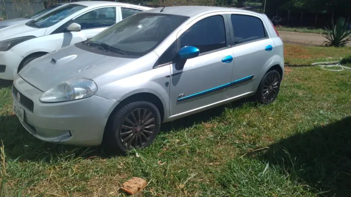 Fiat Punto HLX 1.8 Flex 8V 5P 2008