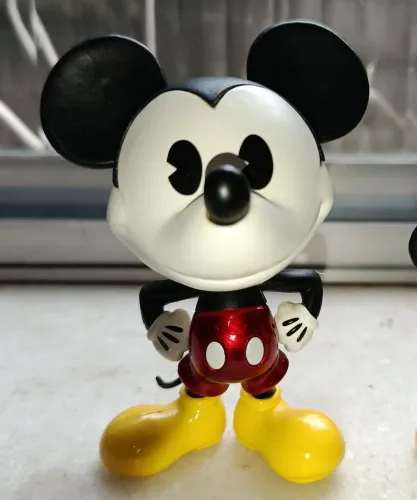  Mickey Metalfigs (em metal)!