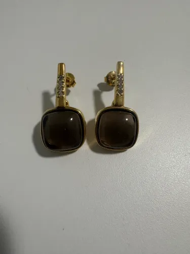 Brinco semijoia dourado