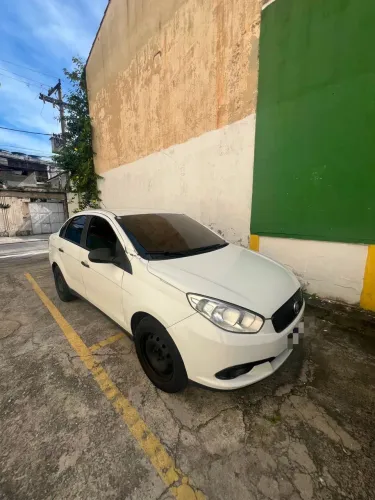 Fiat Grand Siena Attrac. 1.4 EVO F.flex 8V 2019