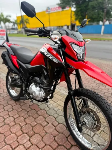 BROS 160 2025 BAIXO KM