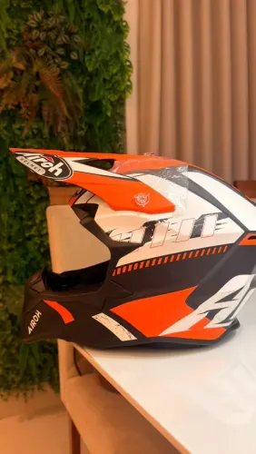 Capacete Airoh