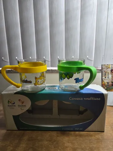 Par de canecas mascotes das Olimpíadas 2016.