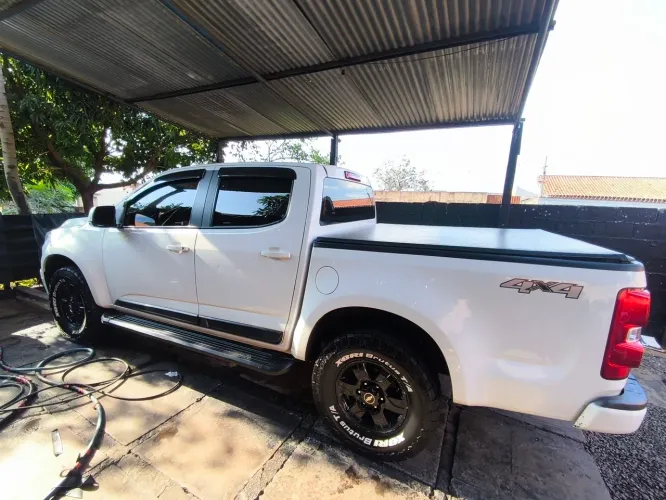 Chevrolet S10 Pick-up LT 2.8 TDI 4X2 CD Diesel AUT 2014