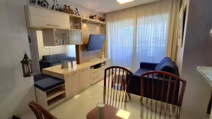 Apartamento MOBILIADO andar alto em Tirol com 2 quartos sendo 1 suite