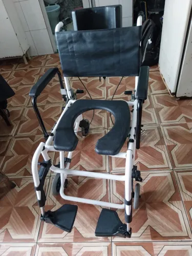 Cadeira de Rodas 