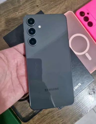 Samsung S24 FE 256GB Troco por iPhone 