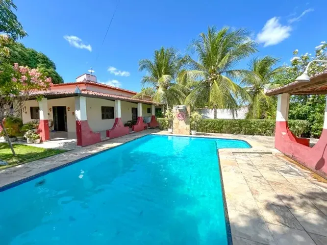 Aluguel - Casa de Veraneio com Piscina no Novo Iguape