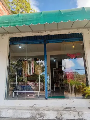 2 Portas de Vidro + 1 Toldo