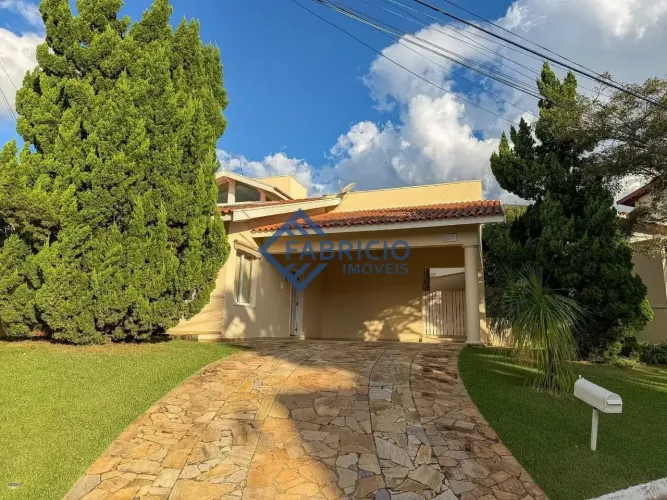 Casa com 3 dormitórios, 175 m² -Condomínio Villagio Capriccio - Louveira/SP