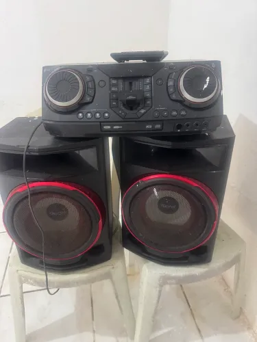 SOM XBOOM LG R$400,00