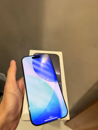 iPhone 16 Pro - SEMINOVO