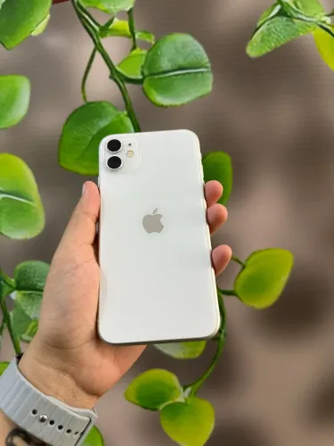 IPHONE 11 pra vender logo