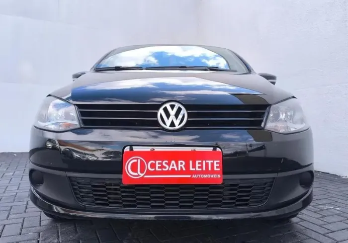 Volkswagen Fox 1.6 MI Total Flex 8V 5P 2013