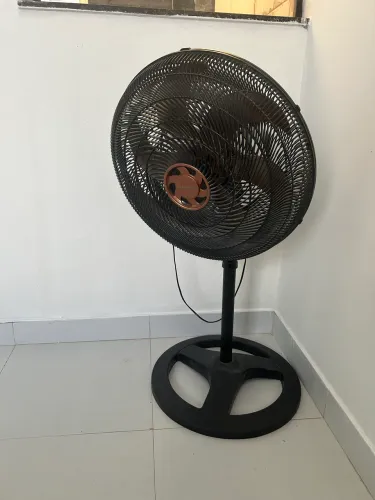 Ventilador 6 palhas 