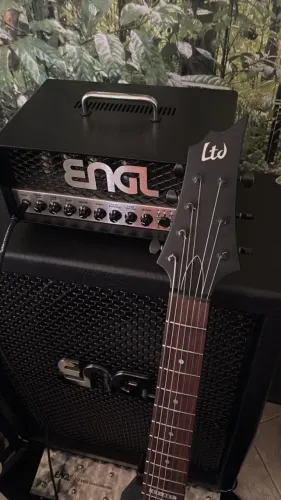 Amp Valvulado ENGL Ironball Special Edition + Foot Z12 + ENGL PRO 212 (V30)