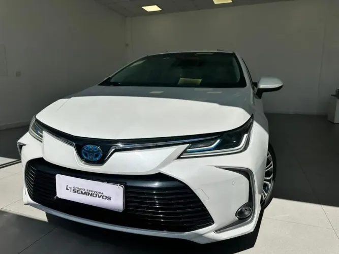 Toyota Corolla Altis Prem. Hybrid 1.8 Flex AUT 2023