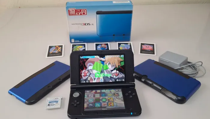 Nintendo 3DS XL desbloqueado Serial caixa batendo. IMPECÁVEL!
