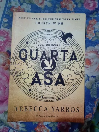 Livro Quarta Asa