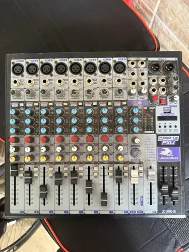 Mesa de som analógica Waldman Clear Pod Pro 12 FXU
