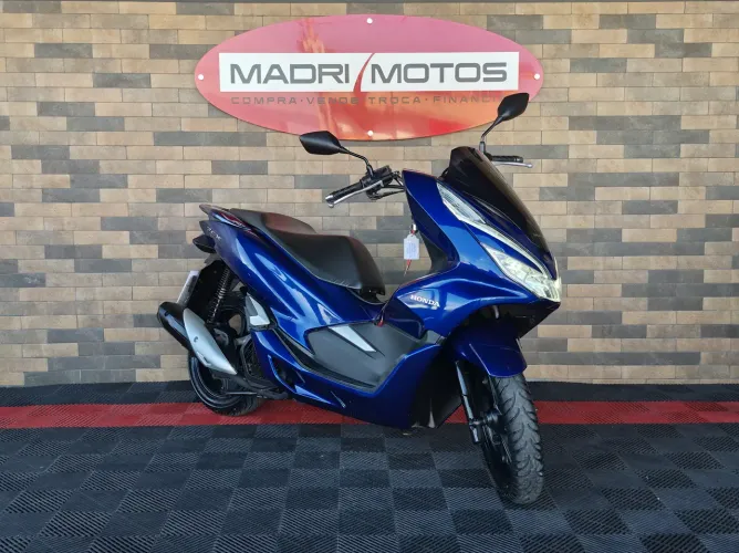 Honda PCX 150 149 cc 